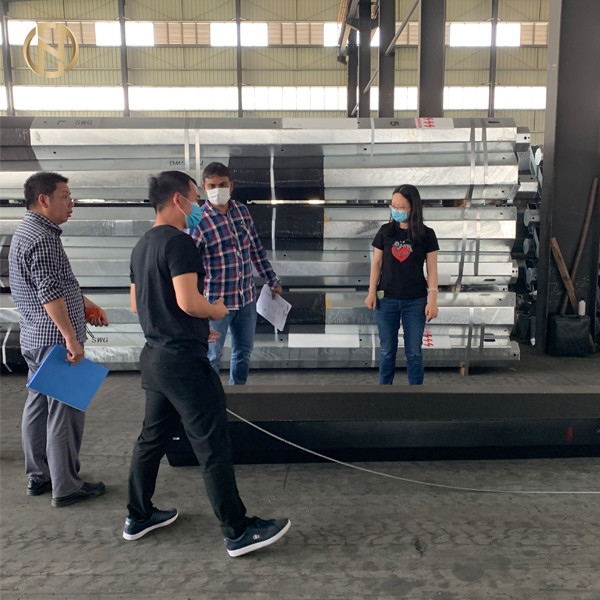 Derniers blogs de l'entreprise sur Bienvenue aux invités indiens dans notre usine !