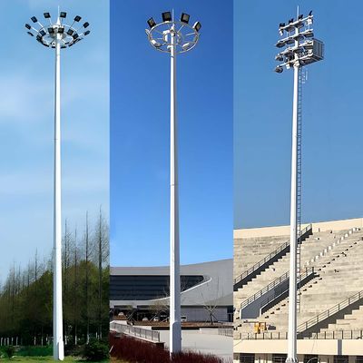Mât de lumière élevé réglable de 15m à 50m pour stade, mât d'éclairage élevé galvanisé à succès