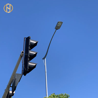 bras simple de haut de mât de 35m bras octogonal solaire de réverbère double