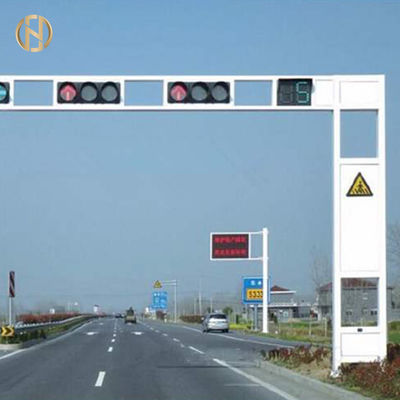 acheter Immersion chaude galvanisée durée de vie résistante de tremblement de terre de courrier de feu de signalisation longue online manufacture
