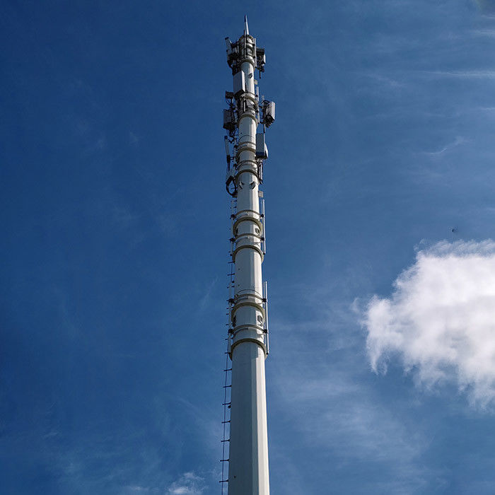 ASTM A572 GR65 Postes de télécommunication en acier Durable Strong