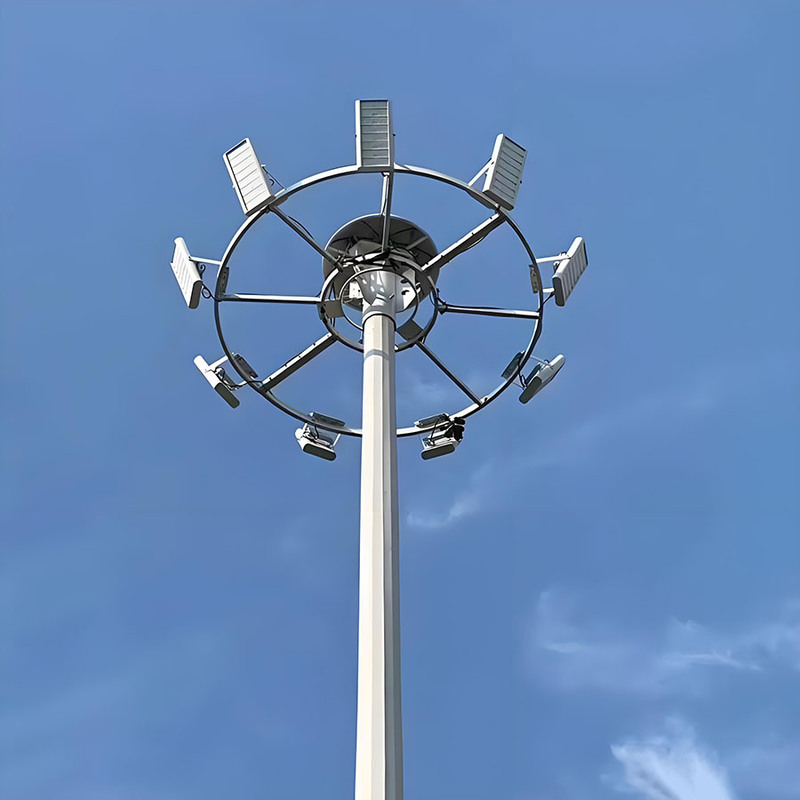 Mât de lumière élevé réglable de 15m à 50m pour stade, mât d'éclairage élevé galvanisé à succès