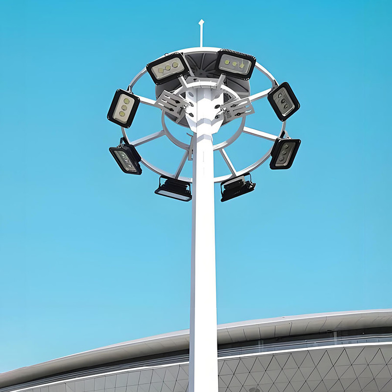 Mât de lumière élevé réglable de 15m à 50m pour stade, mât d'éclairage élevé galvanisé à succès