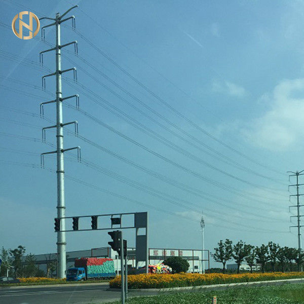 En en acier en acier tubulaire Stardand de Polonais 230KV de transmission de 220KV Polonais