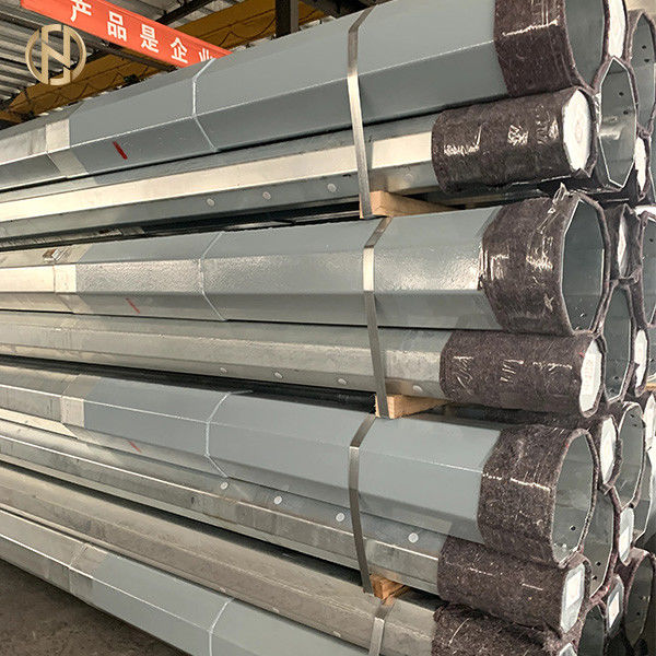 12M 40ft a galvanisé la transmission en acier tubulaire Polonais 800daN 8KN ASTM 572 Gr65