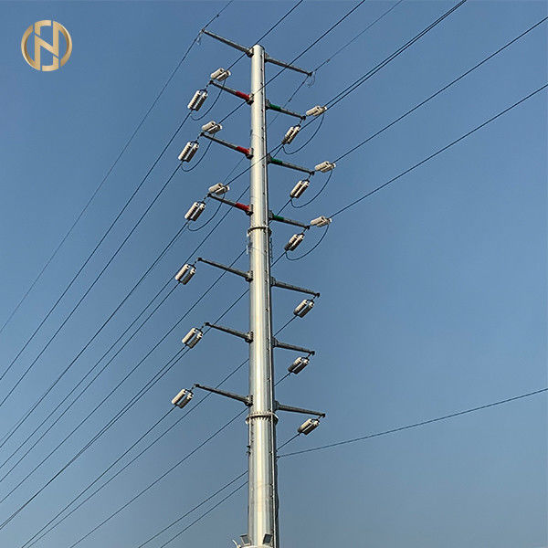 Puissance Polonais en acier de service en acier de 33KV 18m Polonais avec l'isolateur et le conducteur
