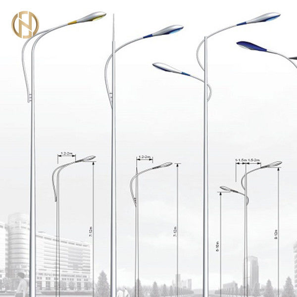 Réverbère simple/double de bras Polonais 12M 10m 8M 6M Galvanized Light Pole