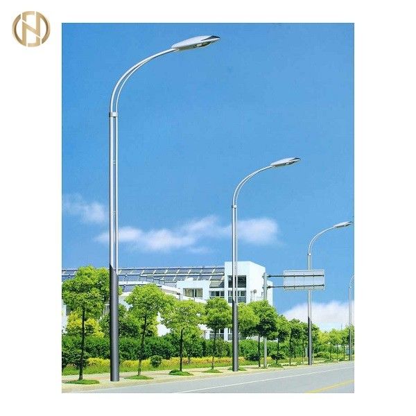 Personnalisé 3m 6m 8m 12m galvanisé à chaud octagonal lampe de rue poteau