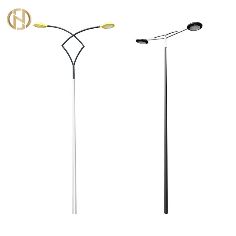 Peinture de couleur personnalisable Pole de lampe de rue électrique avec revêtement galvanisé à chaud et tube en acier