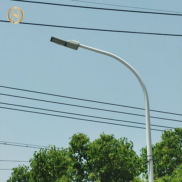 réverbère en acier de 12M Galvanized Q345B Polonais