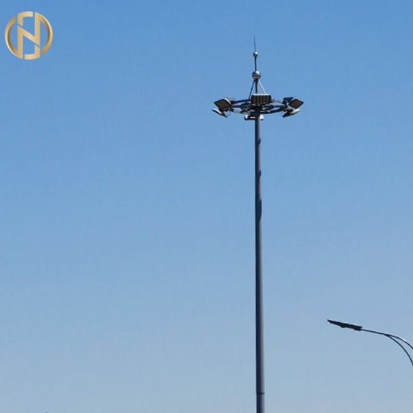 Forme polygonale 28M 36M 40M Galvanized High Mast Polonais